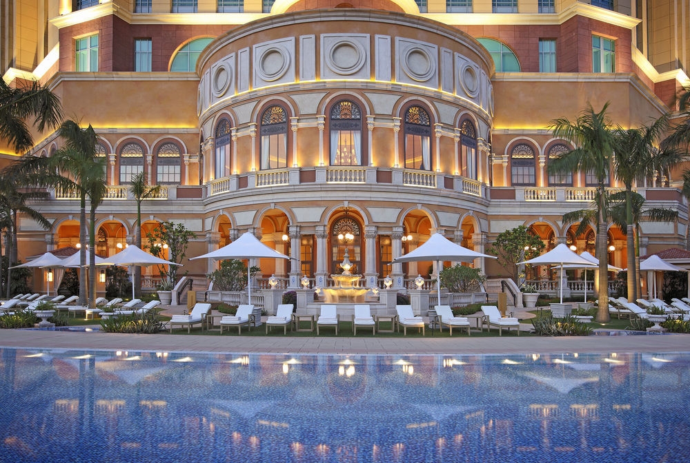 Four Seasons Hotel Macau Cotai Strip image 1